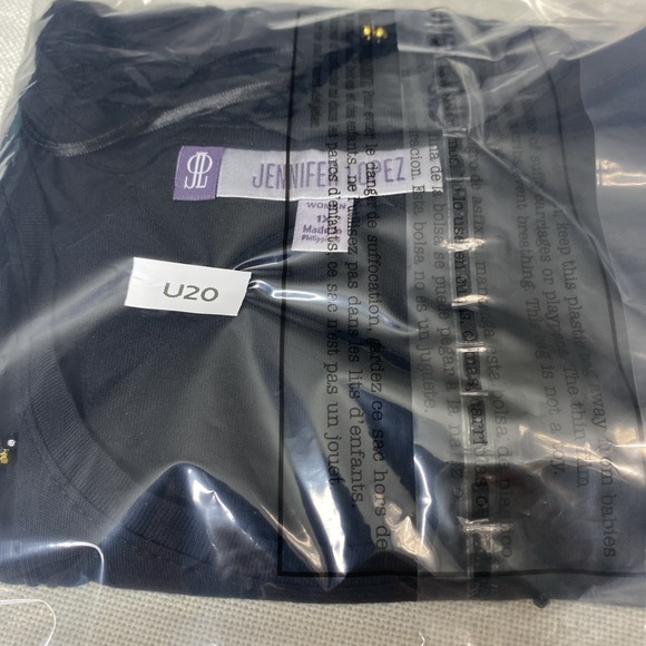 Jennifer Lopez Black Beaded Scoopneck Black T shirt Womens size 1X - Picture 12 of 12